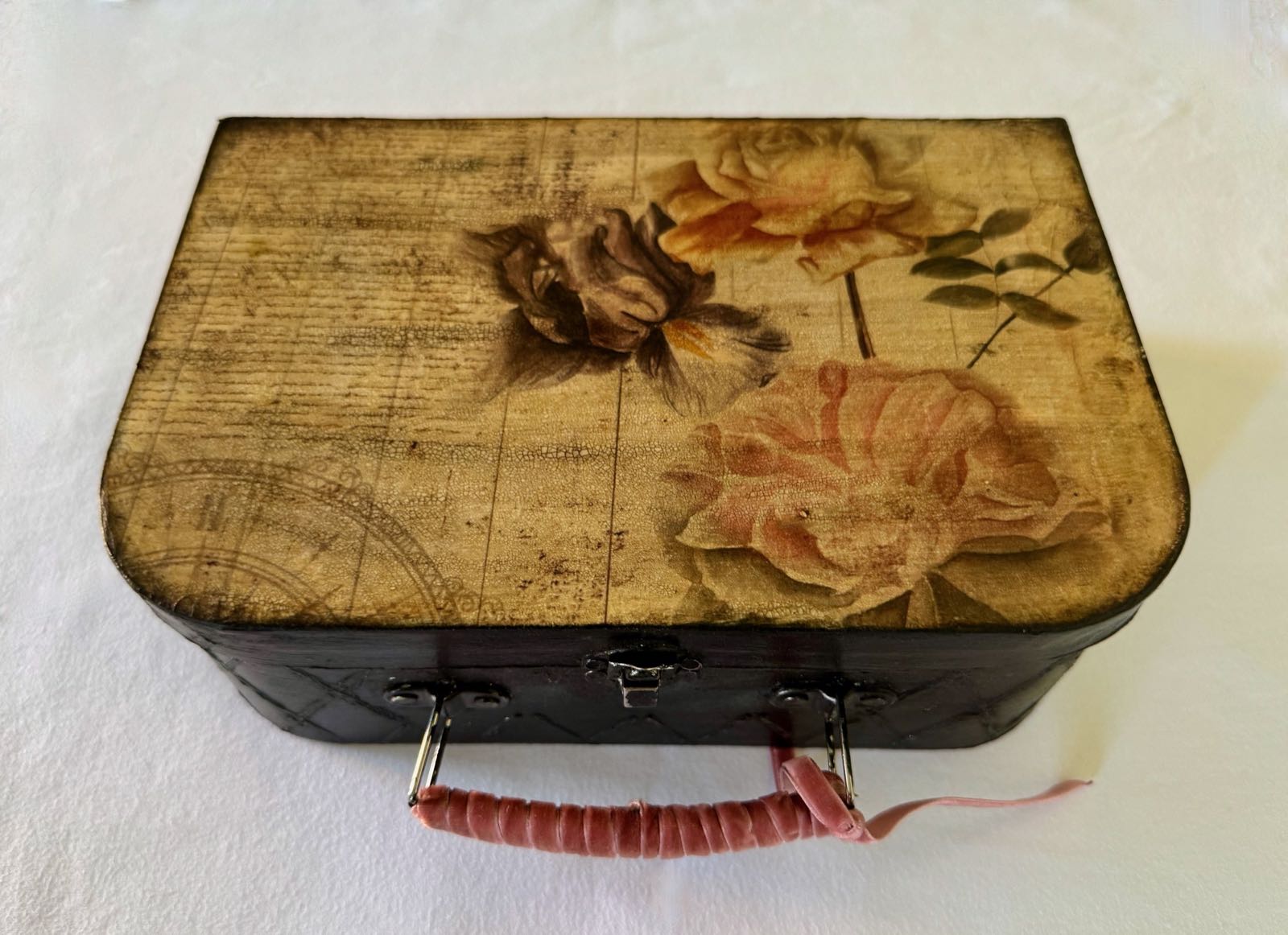 “Lunch Box” Case